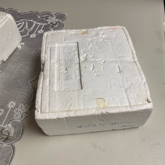 Vintage Homco 5602 porcelain Children nativity
Set - Picture 7 of 12